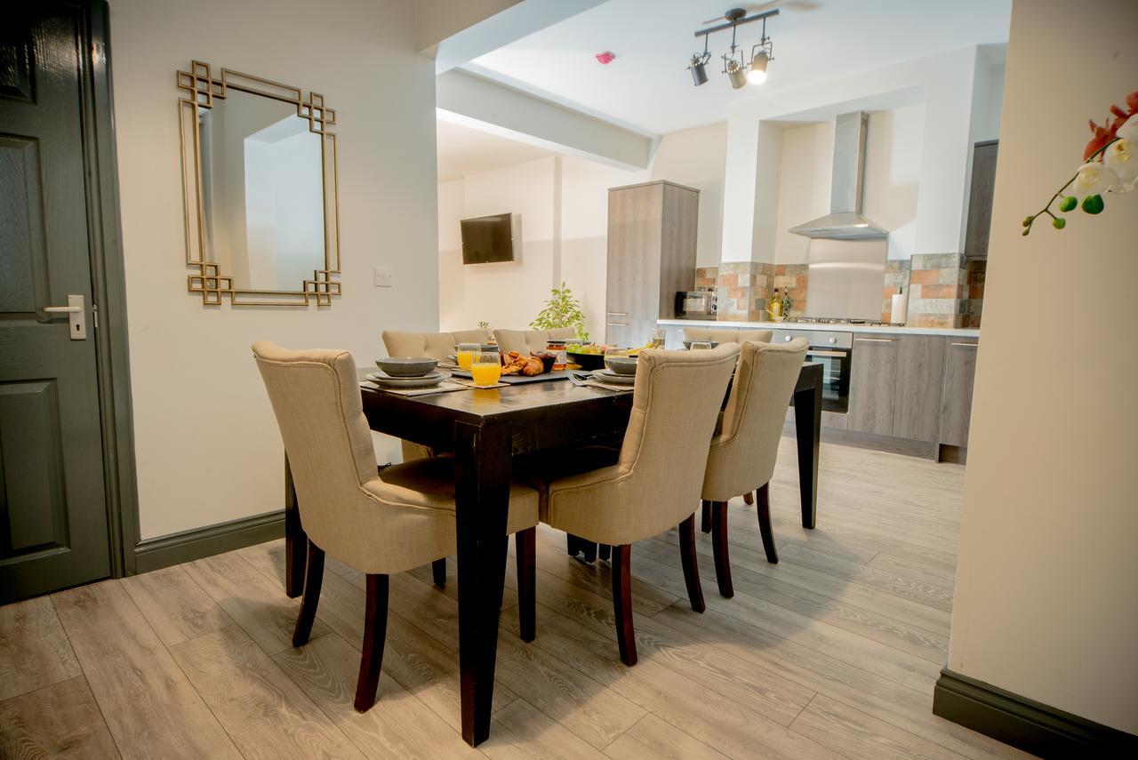 Barnston House - Heswall - Spacious Homely Holiday Home By Rework Accommodation מראה חיצוני תמונה