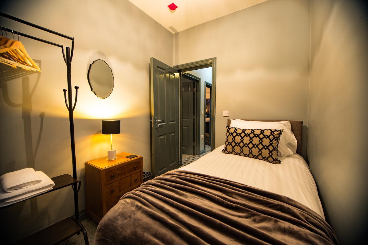 Barnston House - Heswall - Spacious Homely Holiday Home By Rework Accommodation מראה חיצוני תמונה
