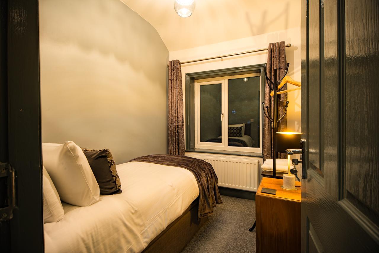 Barnston House - Heswall - Spacious Homely Holiday Home By Rework Accommodation מראה חיצוני תמונה