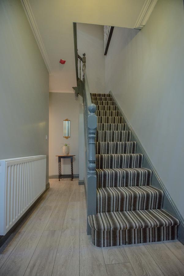 Barnston House - Heswall - Spacious Homely Holiday Home By Rework Accommodation מראה חיצוני תמונה