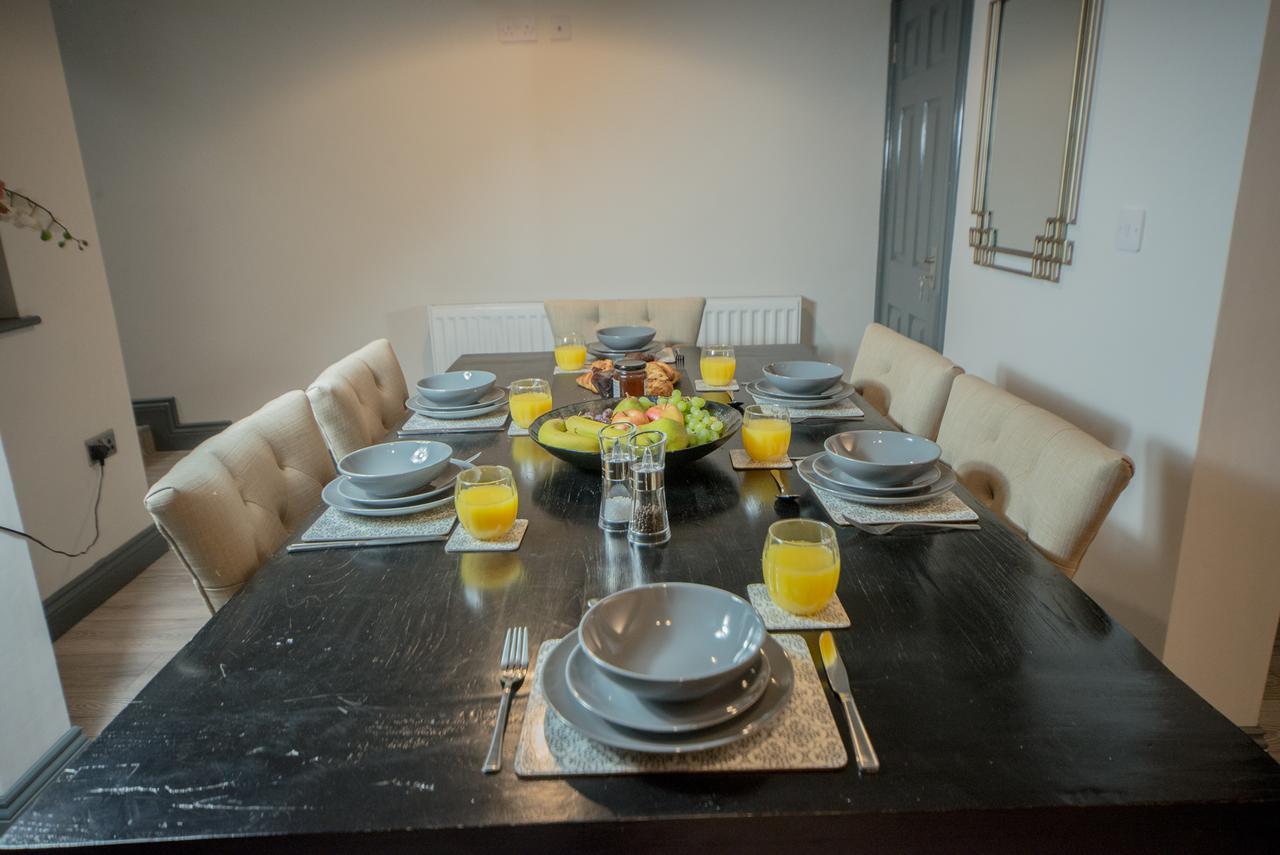 Barnston House - Heswall - Spacious Homely Holiday Home By Rework Accommodation מראה חיצוני תמונה
